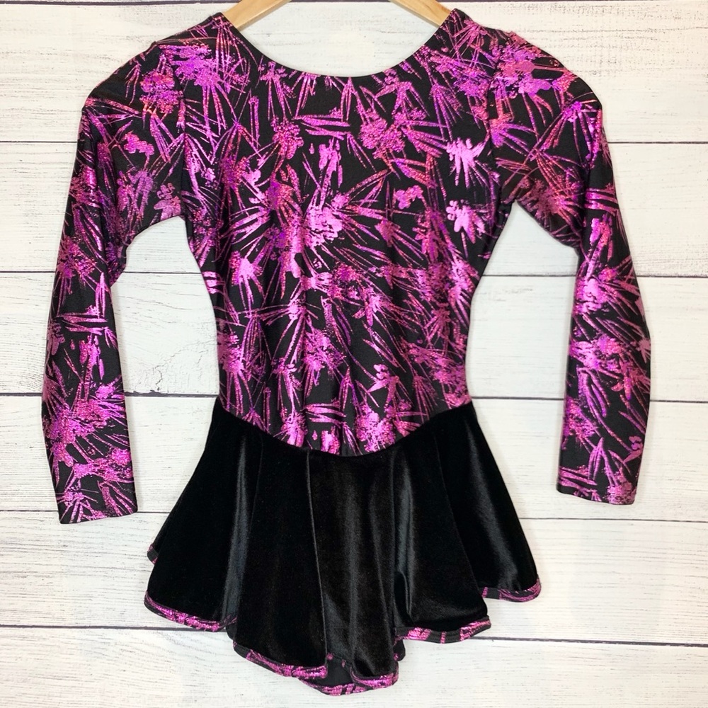 Girls Ice Skating Costume Dress Medium stunning!